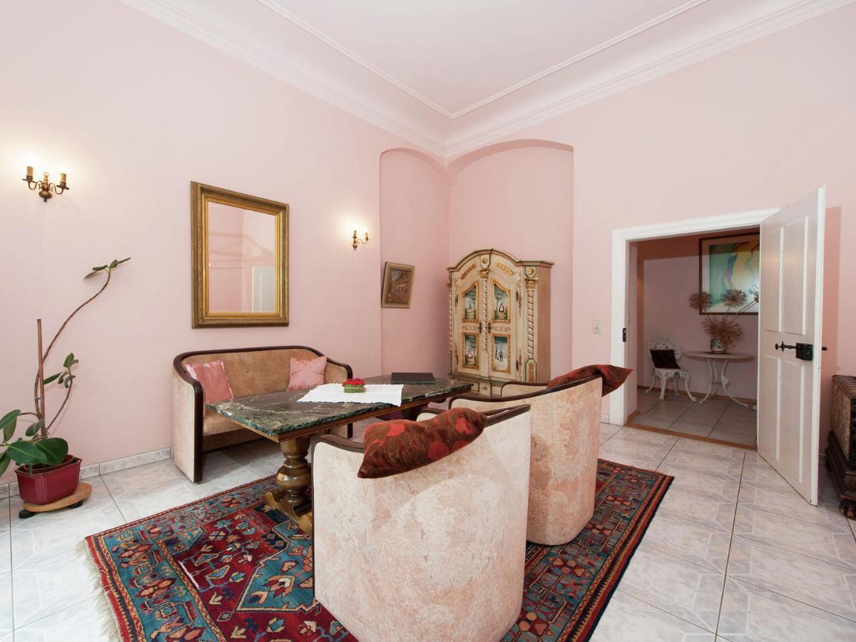 Vintage Apartment In Arzberg Triestewitz Exterior foto
